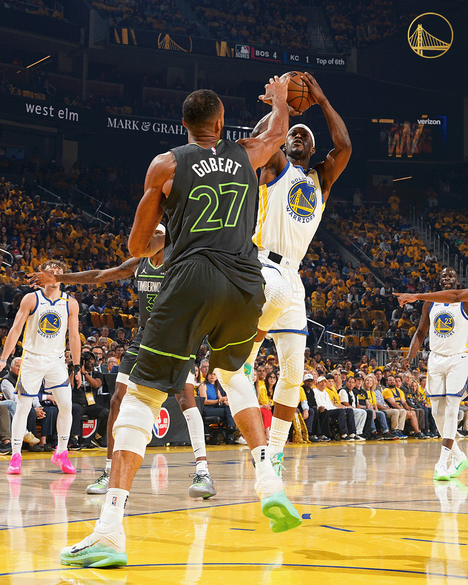 四川队险胜独行侠，库里关键制胜