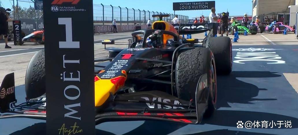 雷诺车队鏖战威廉姆斯，维斯塔潘带队取胜