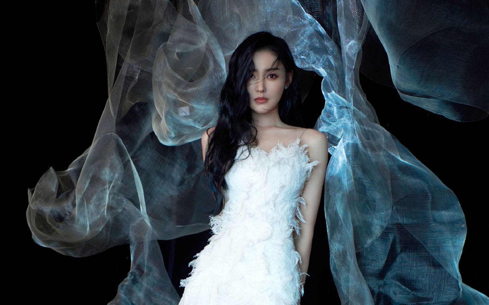 美加墨世界杯预选赛双线告急,欧冠资格拉齐奥关键战突围塞维利亚