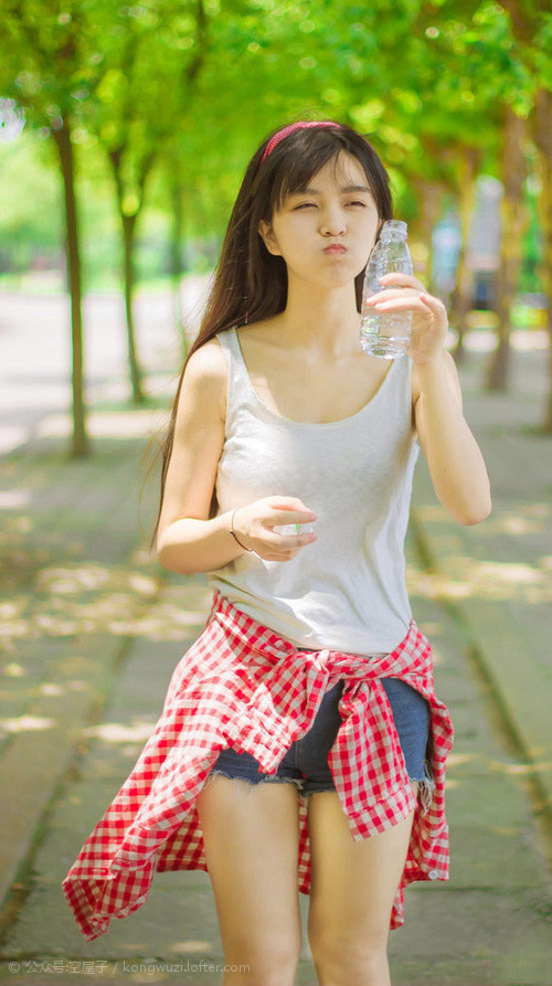 锁链与利刃，猛龙窒息式战术牢笼困住尼克斯，哈利伯顿化身破局密钥