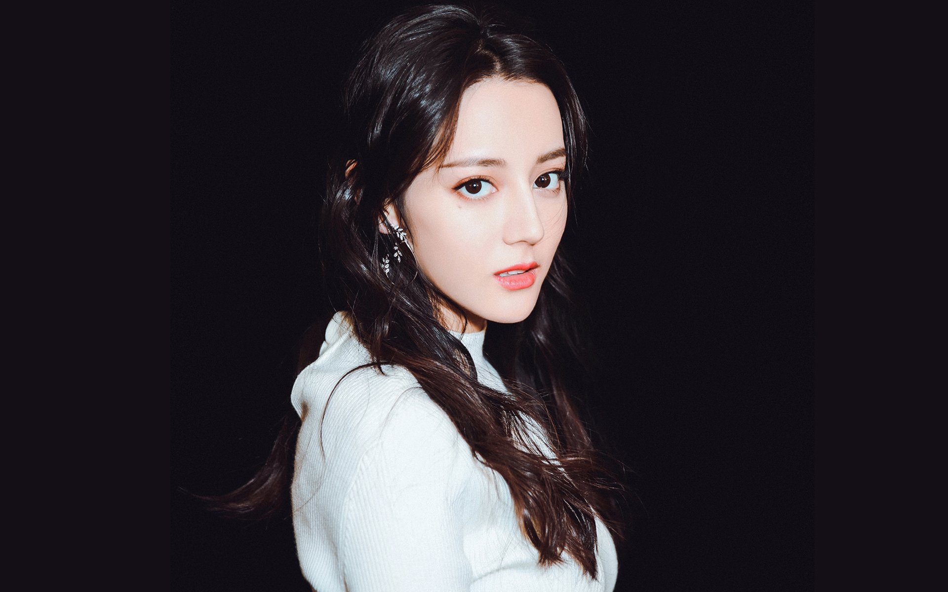 同名者的魔咒，当两个英格拉姆在24小时内决定冠军